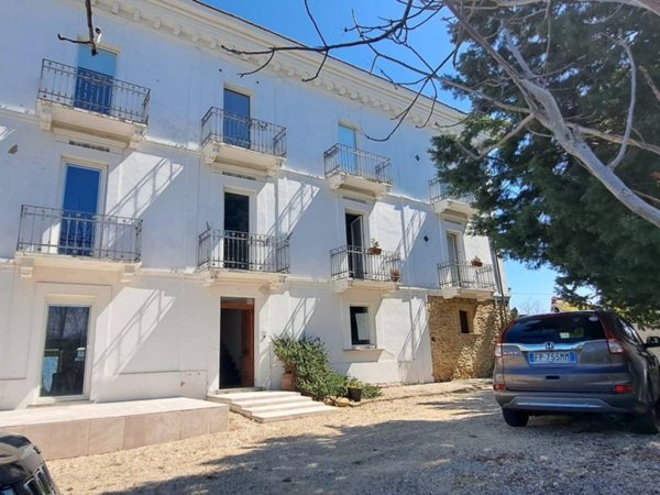 appartamento in vendita a Crecchio in zona Villa Formicone