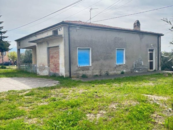 casa indipendente in vendita a Crecchio