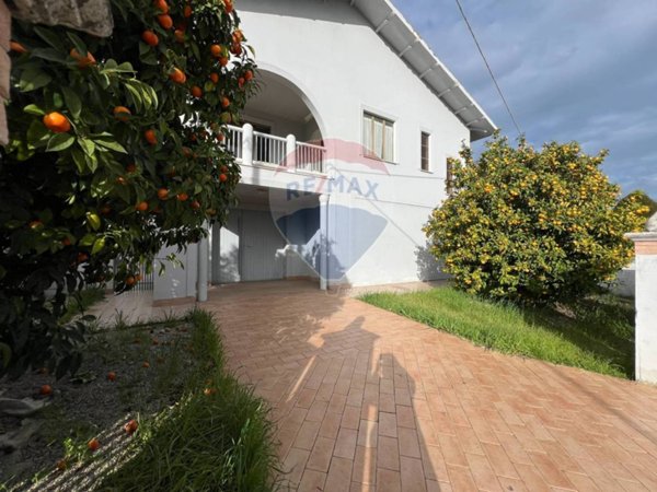 casa indipendente in vendita a Crecchio in zona Villa Tucci