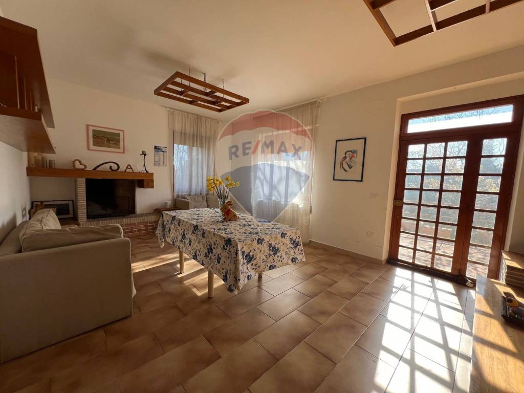 appartamento in vendita a Crecchio in zona Villa Tucci