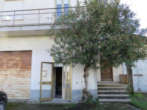 casa indipendente in vendita a Crecchio in zona Casino Vezzani