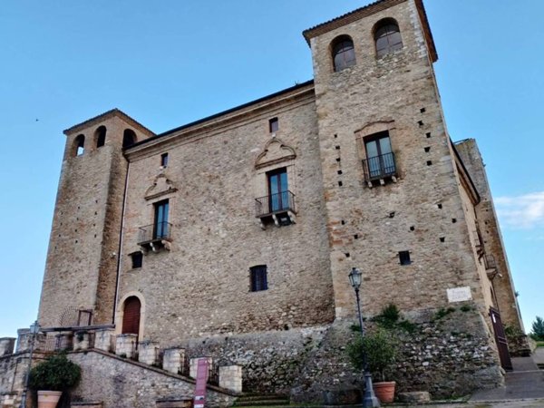 casa indipendente in vendita a Crecchio