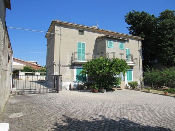 casa indipendente in vendita a Crecchio