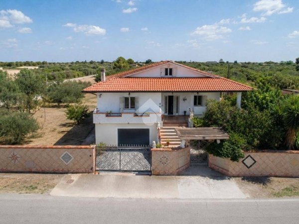 casa indipendente in vendita a Crecchio in zona Villa Tucci