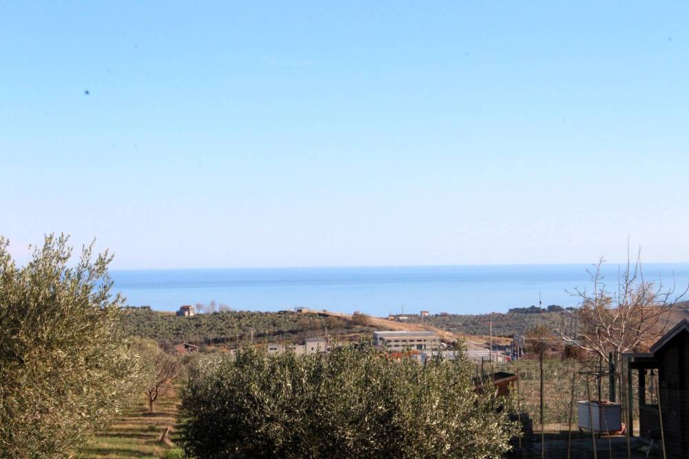 terreno edificabile in vendita a Cupello
