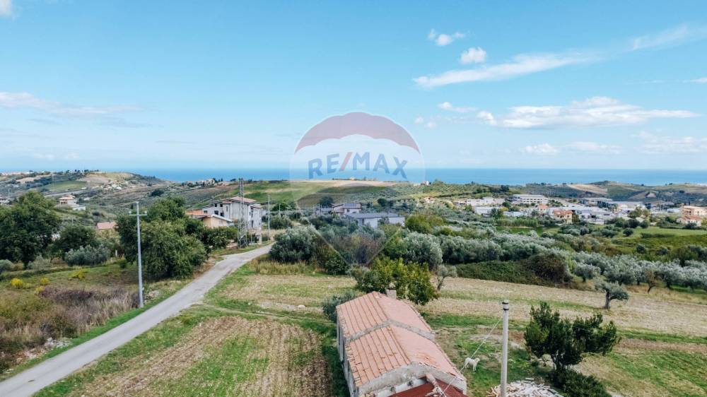 casa indipendente in vendita a Cupello