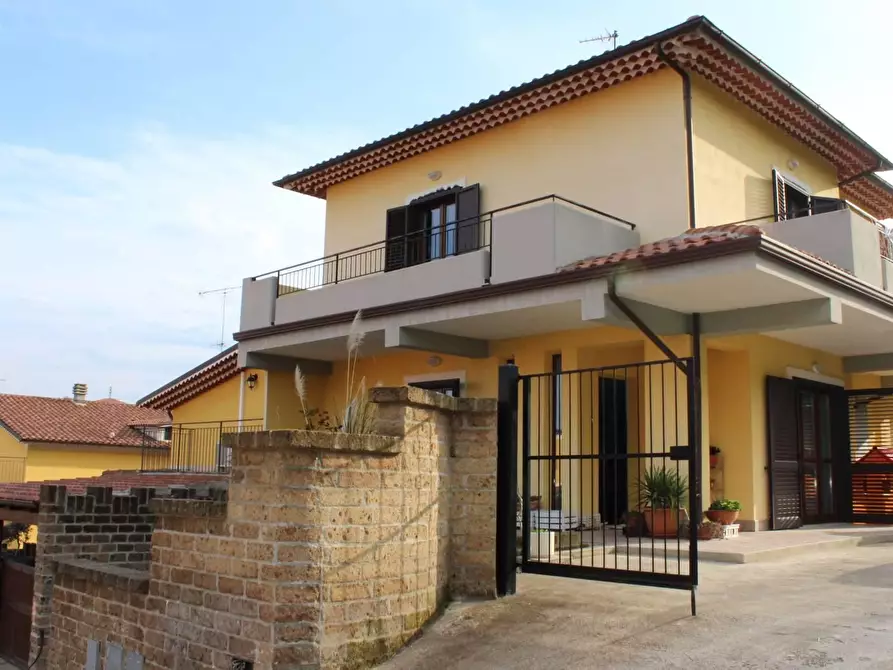 casa indipendente in vendita a Cupello