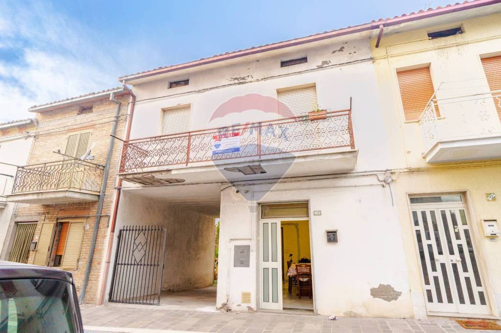 casa indipendente in vendita a Cupello