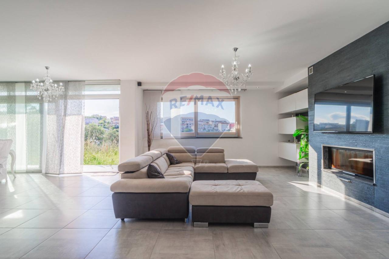 casa indipendente in vendita a Cupello