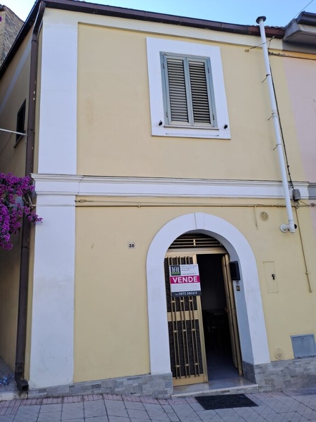 casa indipendente in vendita a Cupello