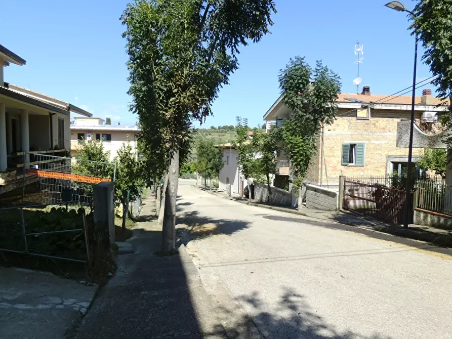 locale di sgombero in vendita a Cupello