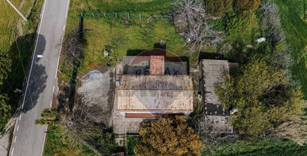 casa indipendente in vendita a Cupello