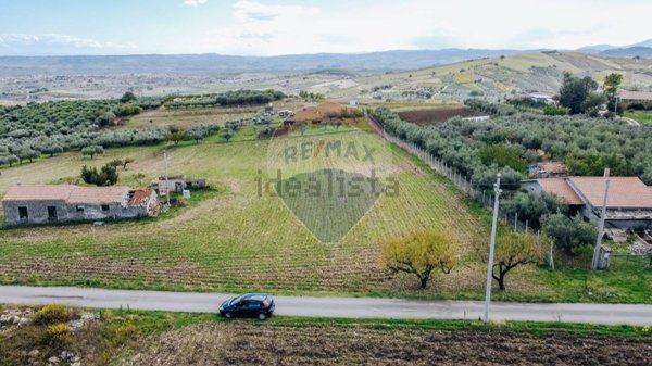 casa indipendente in vendita a Cupello