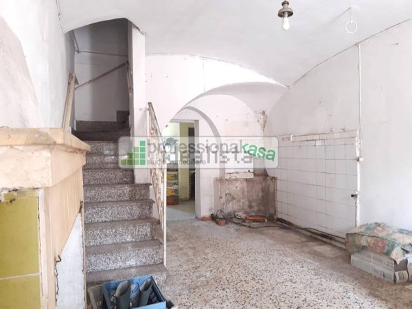 casa indipendente in vendita a Cupello