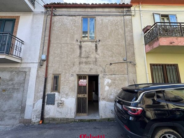 casa indipendente in vendita a Cupello