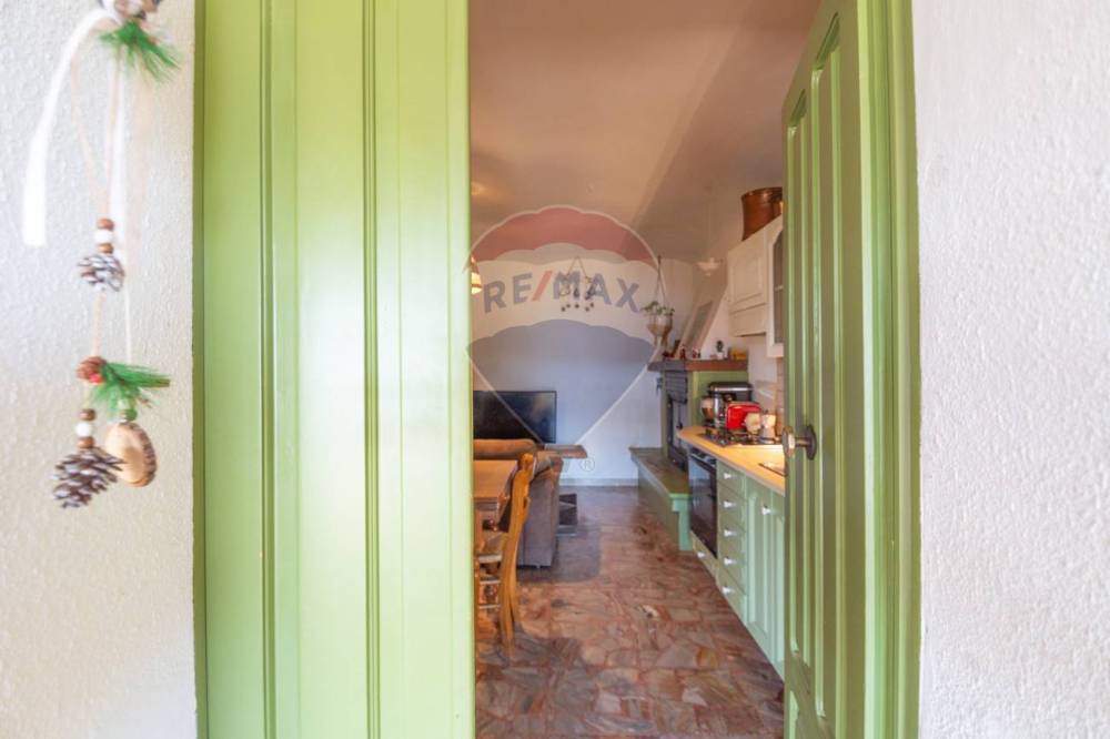 casa indipendente in vendita a Fara Filiorum Petri