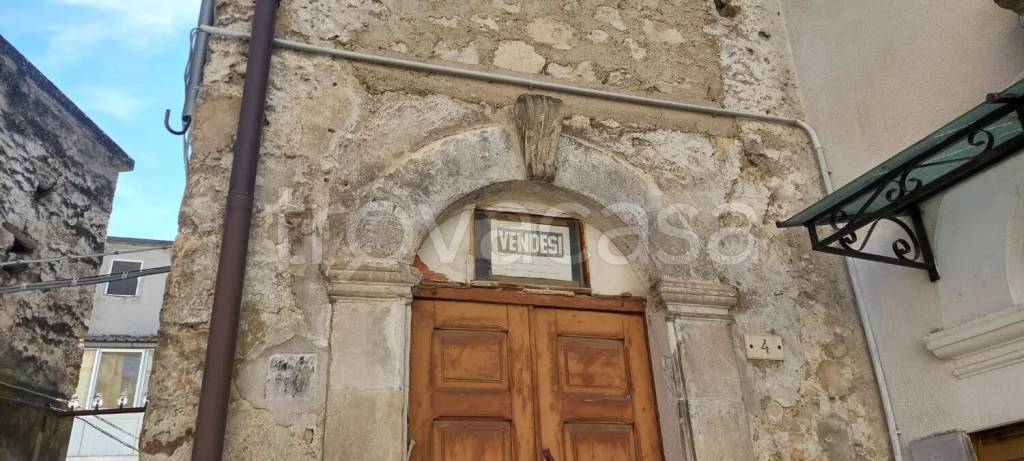 casa indipendente in vendita a Fara San Martino