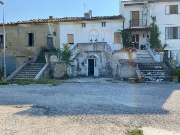 casa indipendente in vendita a Filetto