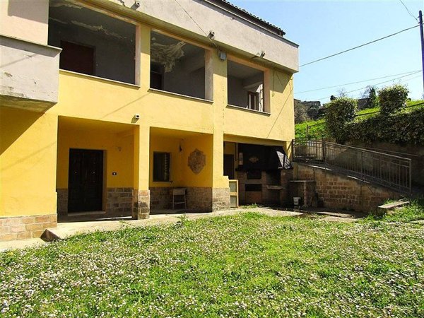 casa indipendente in vendita a Filetto