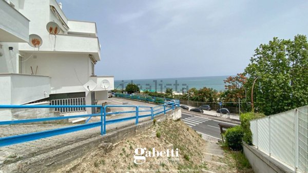 appartamento in vendita a Fossacesia in zona Fossacesia Marina