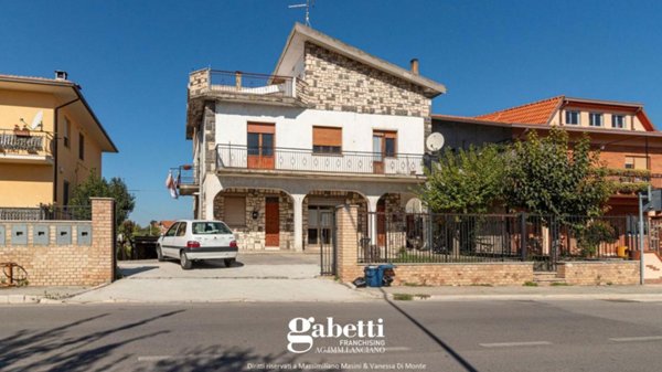 casa indipendente in vendita a Fossacesia