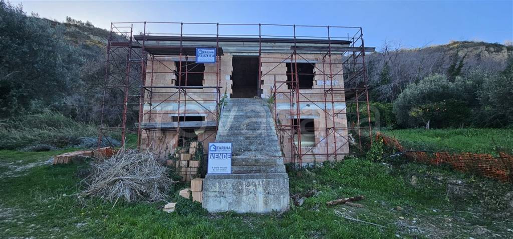 casa indipendente in vendita a Fossacesia