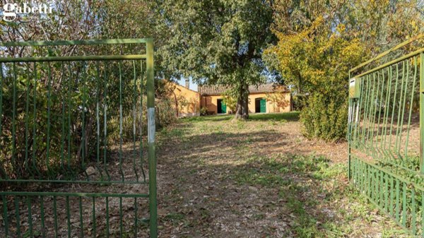 casale in vendita a Fossacesia in zona Colle Castagna