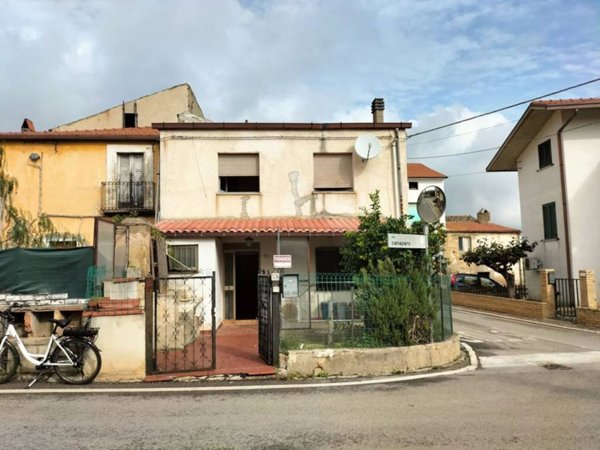 casa indipendente in vendita a Fossacesia in zona Villa Scorciosa