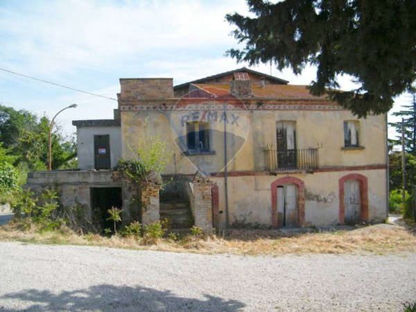 casa indipendente in vendita a Fossacesia in zona Colle Castagna