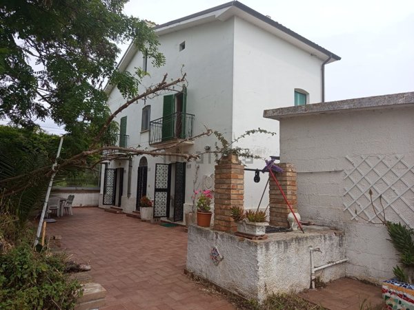 casa indipendente in vendita a Fossacesia