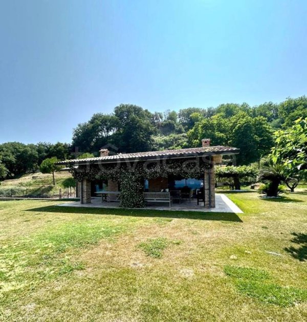 casa indipendente in vendita a Fossacesia