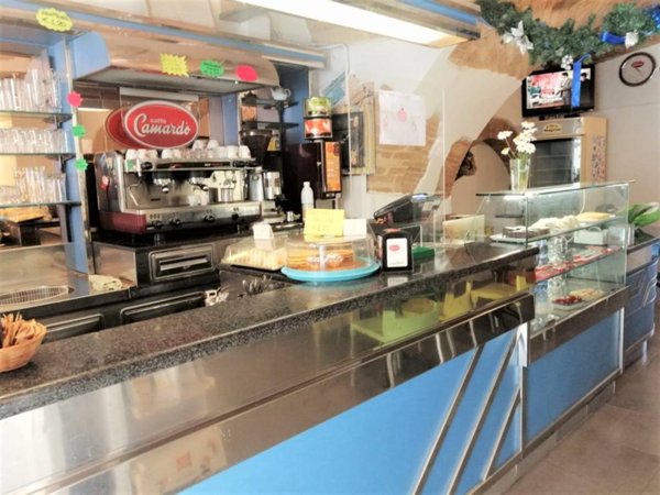 negozio in vendita a Fossacesia