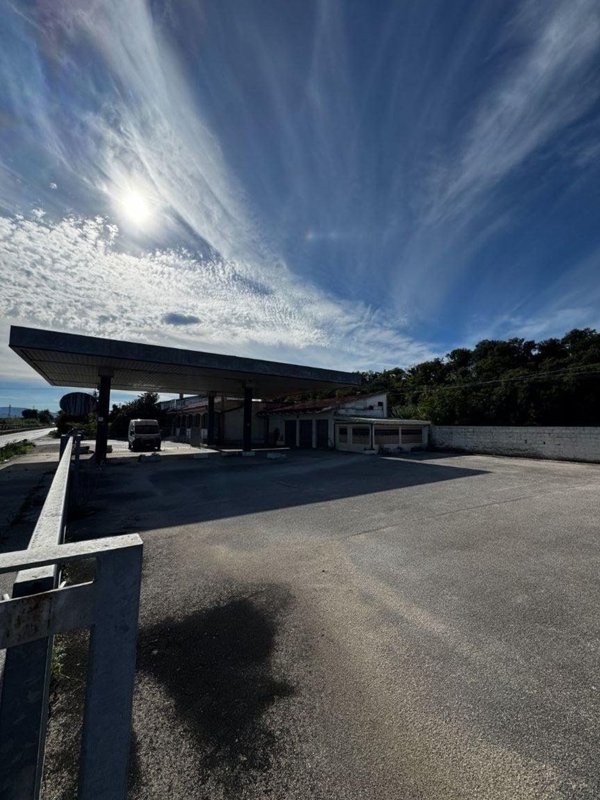 locale commerciale in vendita a Fossacesia