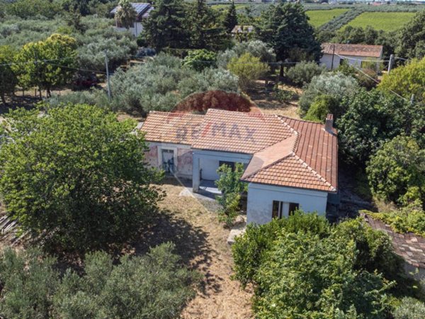 casa indipendente in vendita a Fossacesia