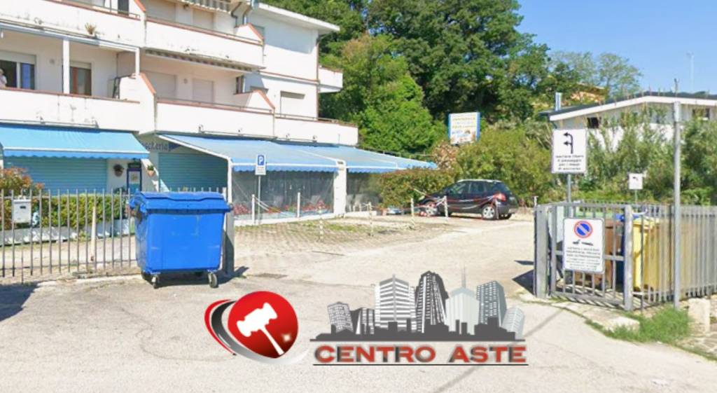 negozio in vendita a Fossacesia