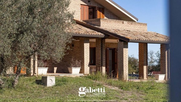 casa indipendente in vendita a Fossacesia