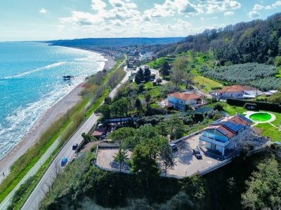 casa indipendente in vendita a Fossacesia in zona Fossacesia Marina