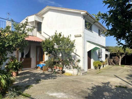 casa indipendente in vendita a Fossacesia