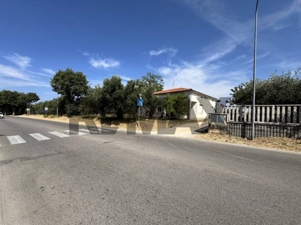 casa indipendente in vendita a Fossacesia
