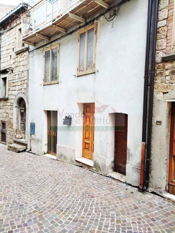 casa indipendente in vendita a Fraine