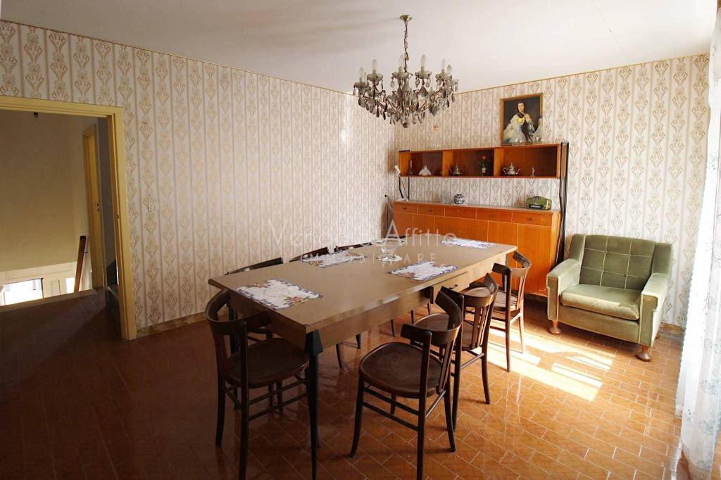 casa indipendente in vendita a Fraine