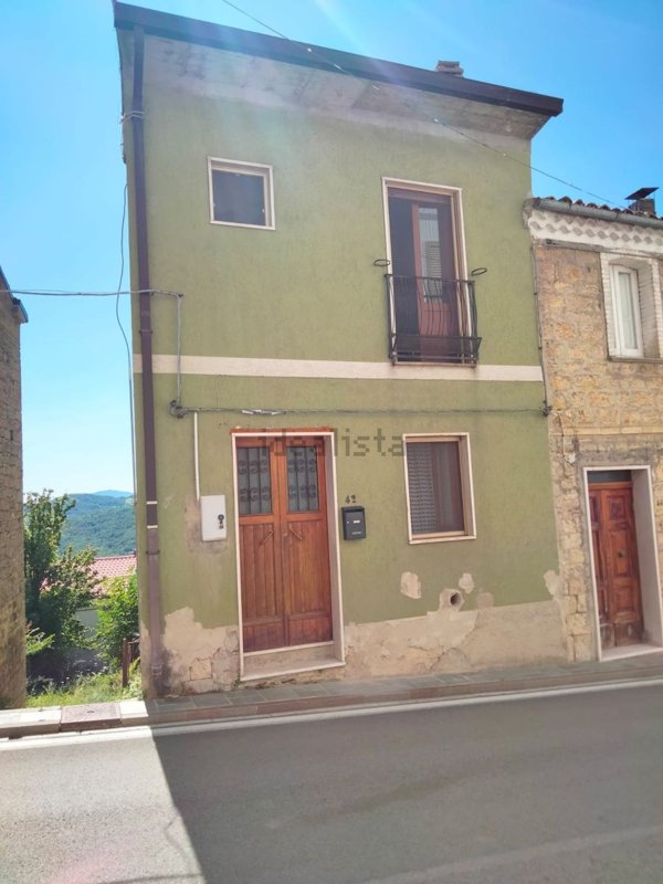 casa indipendente in vendita a Fraine