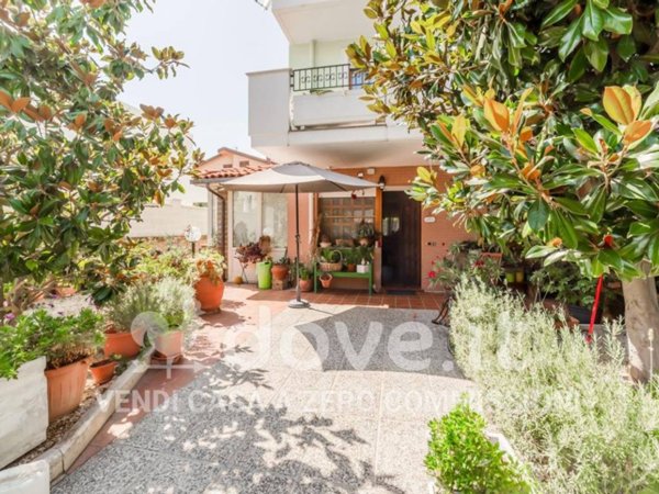 casa indipendente in vendita a Francavilla al Mare in zona Pretaro