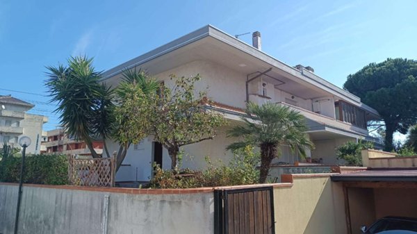 casa indipendente in vendita a Francavilla al Mare