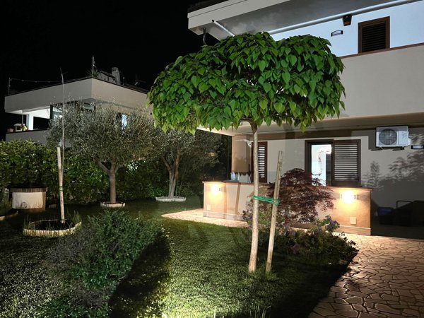 casa indipendente in vendita a Francavilla al Mare
