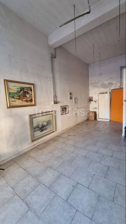 locale commerciale in vendita a Francavilla al Mare