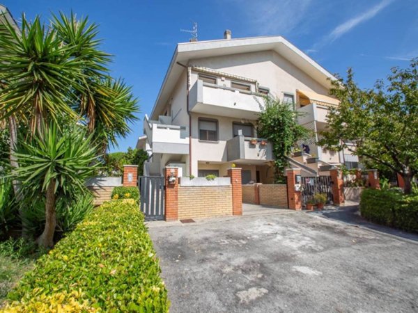 casa indipendente in vendita a Francavilla al Mare