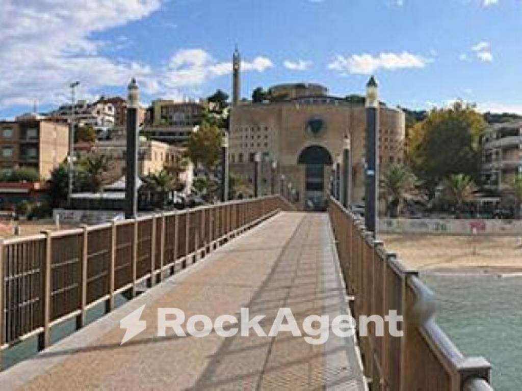 casa indipendente in vendita a Francavilla al Mare in zona Piane