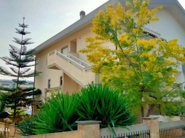 casa indipendente in vendita a Francavilla al Mare in zona Villanesi