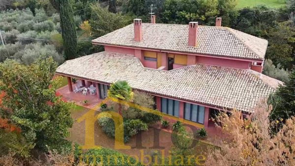 casa indipendente in vendita a Francavilla al Mare in zona Valle Anzuca
